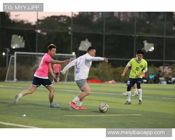 喜欢足球明星是否也算是一种追星行为的探讨与思考 喜欢足球明星是否也算是一种追星行为的探讨与思考