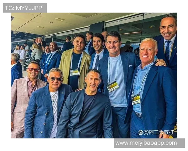 全球足球巨星加盟俱乐部的背后故事与影响分析